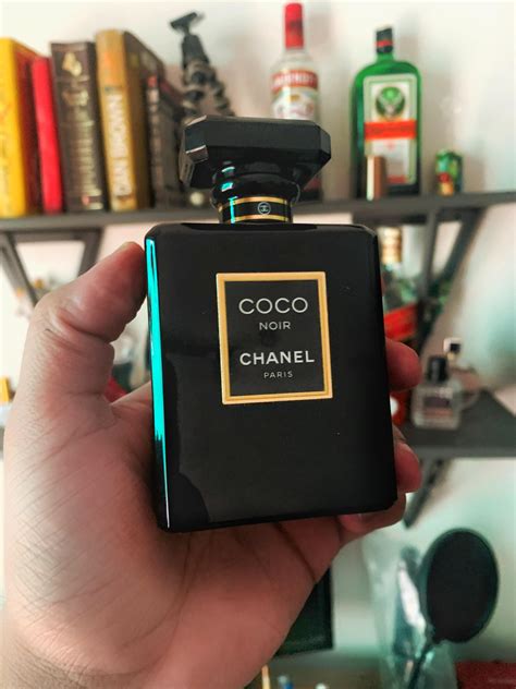 what does chanel noir smell like|noir perfume where to shop.